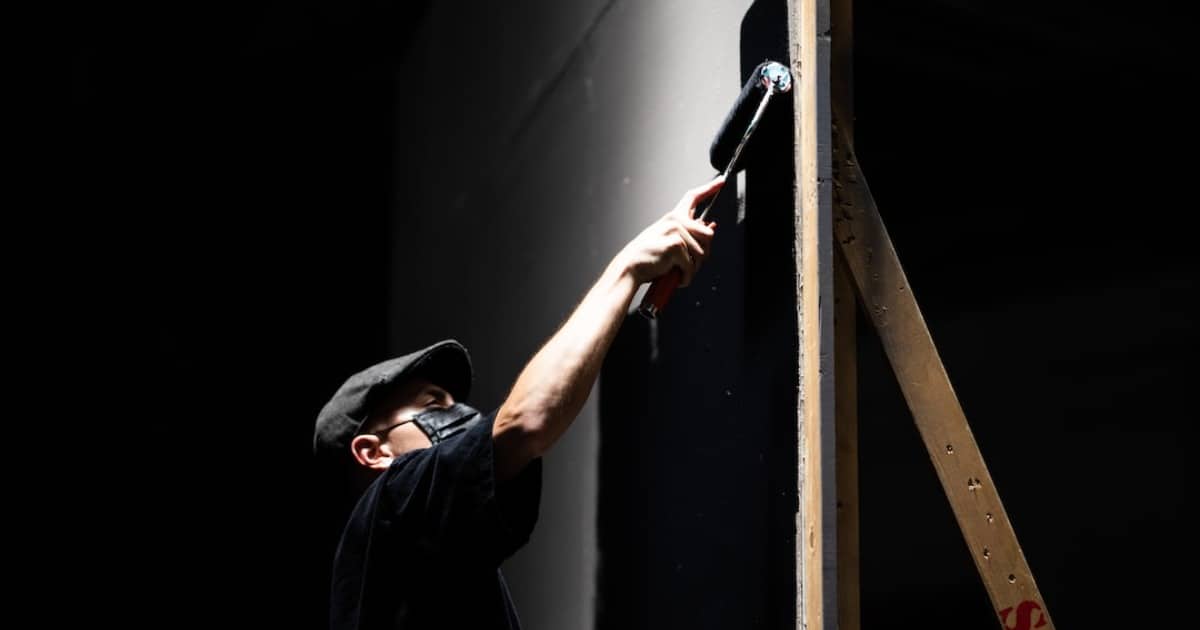 Painting and Wall Patching service illustration